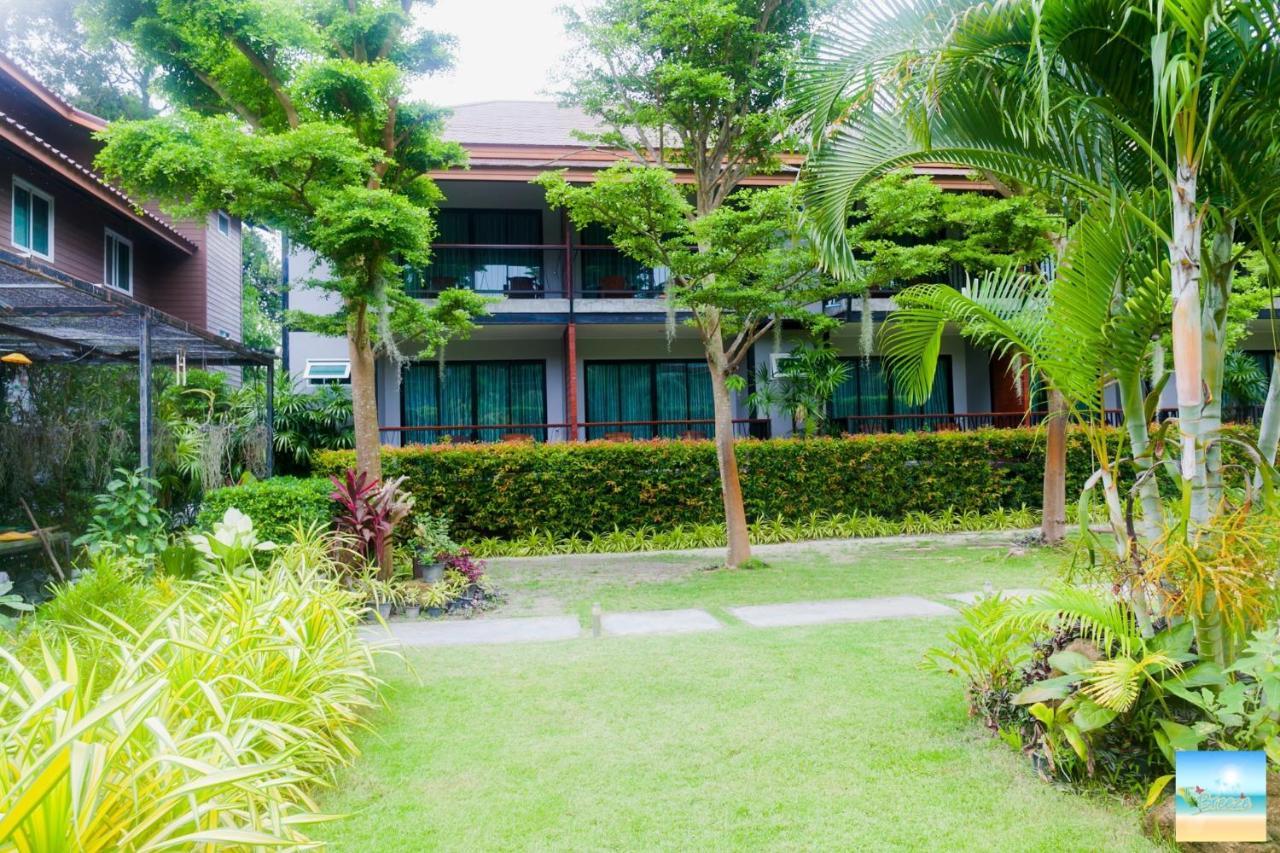 The Breeze Lipe Resort Bagian luar foto